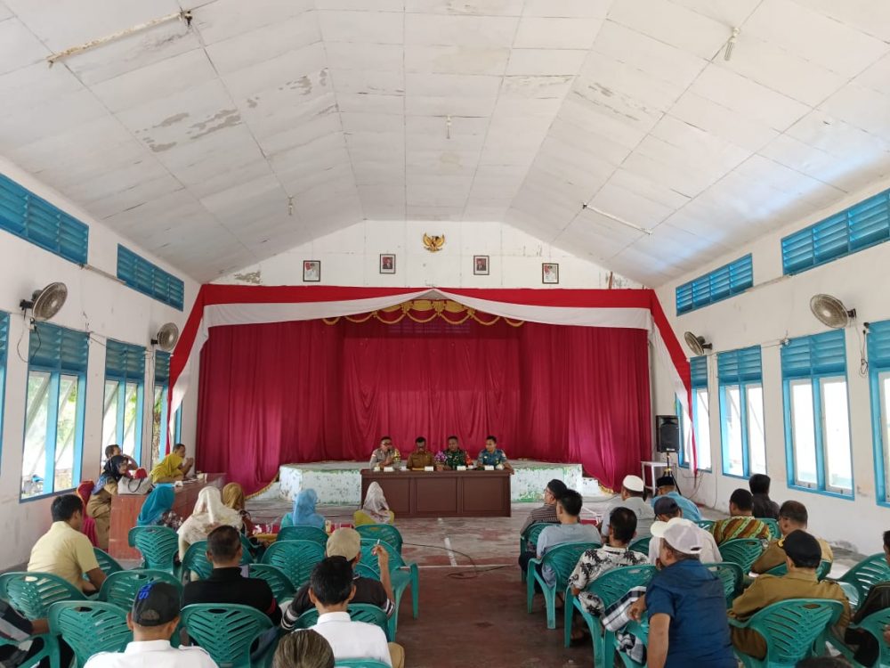 Babinsa Koramil 03/Sedanau Hadiri Musyawarah dan Silaturrahmi Bersama Lurah Sedanau Babinsa Koramil 03/Sedanau Hadiri Musyawarah dan Silaturrahmi Bersama Lurah Sedanau