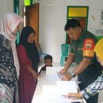 Babinsa Sertu Harahap Lakukan Pendampingan Posyandu Balita Desa Baru Berian Babinsa Sertu Harahap Lakukan Pendampingan Posyandu Balita Desa Baru Berian