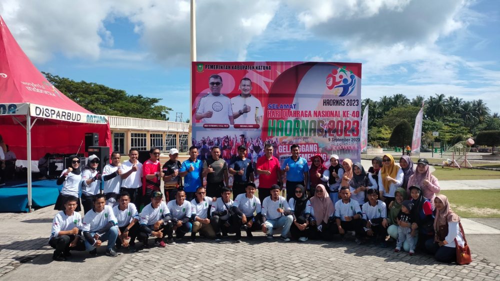 Peringati Hari Olahraga Nasional Ke-40, Dandim 0318/Natuna Ikuti Senam Bersama Peringati Hari Olahraga Nasional Ke-40, Dandim 0318/Natuna Ikuti Senam Bersama