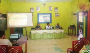 Babinsa Koramil 03/Serasan Hadir Dalam Kegiatan Rembuk Stunting Desa Sedarat Baru