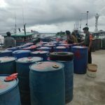Agar Tepat Sasaran, Babinsa Koramil 06/Serasan Kawal Pendistribusian BBM Bersubsidi Agar Tepat Sasaran, Babinsa Koramil 06/Serasan Kawal Pendistribusian BBM Bersubsidi