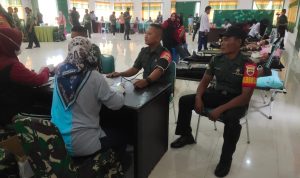 Sambut HUT TNI Ke-78, Personil Koramil 03/Sedanau Ikuti Aksi Donor Darah Kodim 0318/Natuna