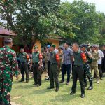 Plh. Danramil 06/Serasan Pimpin Operasi Sidak Makanan Kadaluwarsa