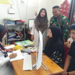 Babinsa Koramil 03/Sedanau Dampingi Puskesmas Dalam Pelaksanaan Pekanbaru Pelayanan KB Serentak