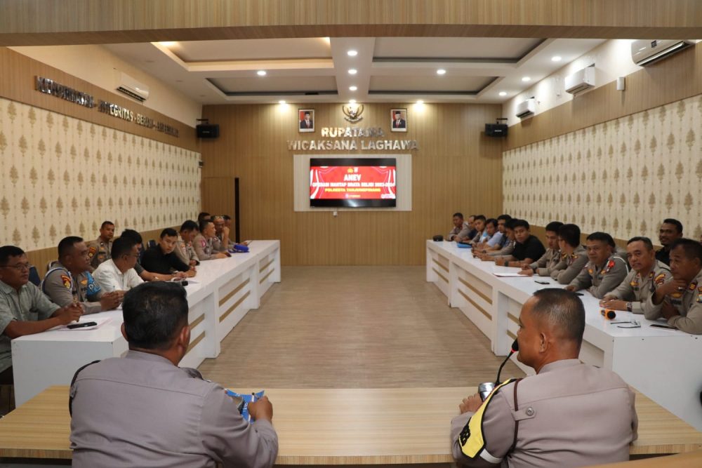 Polresta Tanjungpinang Gelar Rapat Evaluasi Pelaksanaan Operasi Mantap Brata Untuk Pengamanan Pemilu 2023-2024 Polresta Tanjungpinang Gelar Rapat Evaluasi Pelaksanaan Operasi Mantap Brata Untuk Pengamanan Pemilu 2023-2024