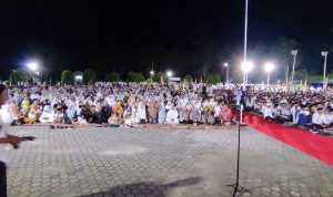 Meledak! Ribuan Jemaah Padati Tablig Akbar UAS di Pulau Midai