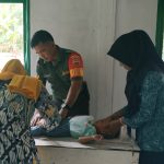 Babinsa Koramil 06/Serasan Lakukan Pendampingan Terhadap Kegiatan Posyandu Balita Babinsa Koramil 06/Serasan Lakukan Pendampingan Terhadap Kegiatan Posyandu Balita