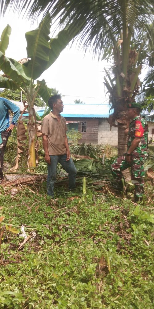 Tingkatkan Silaturrahmi, Babinsa Serda Dedi Terus Jalin Komsos Dengan Warga