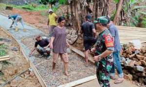 Babinsa Sertu Chaniago Kembali Komsos Dengan Warga Binaan, Himbau Jaga Faktor Keselamatan Bekerja