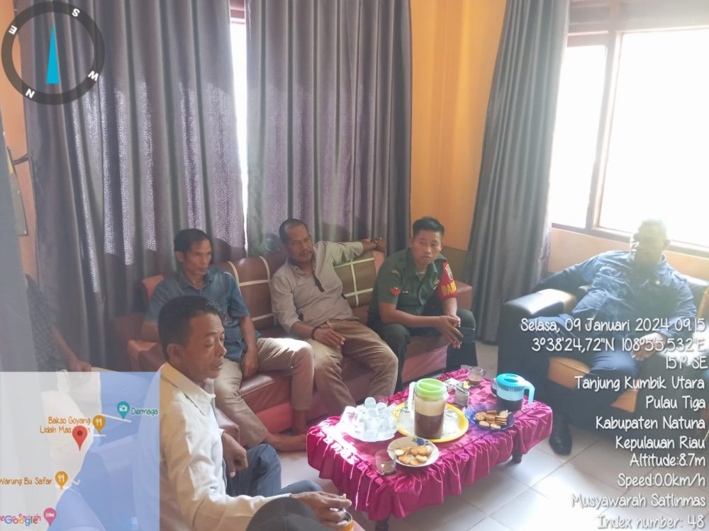 Babinsa Koramil 03/Sedanau Dukung Kebijakan Pemberlakuan Jam Belajar Malam Bagi Pelajar
