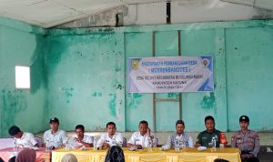 Babinsa Sertu J Pangaribuan Hadiri Rapat MusrenbangDes Selaut Tahun 2025