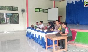 Babinsa Kopda Dhanu Hadiri Rapat Pembentukan TPK Desa Sabang Mawang Babinsa Kopda Dhanu Hadiri Rapat Pembentukan TPK Desa Sabang Mawang