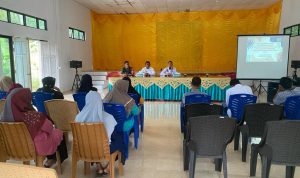Babinsa Koramil 03/Sedanau Hadiri Rapat P4K dan Pemantauan Ibu Hamil Resiko Tinggi Desa Selading Babinsa Koramil 03/Sedanau Hadiri Rapat P4K dan Pemantauan Ibu Hamil Resiko Tinggi Desa Selading