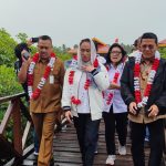 Resmikan Objektif Wisata Batu Gajah, Cen Sui Lan : Saya Cinta Masyarakat Natuna Resmikan Objektif Wisata Batu Gajah, Cen Sui Lan : Saya Cinta Masyarakat Natuna