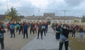 Jalin Sinergitas, Personil Koramil 06/Serasan Ikuti Senam Bersama