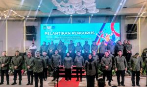 Pengurus KONI Batam Dikukuhkan, Dua Anggota SMSI dan PWI Kepri Ikut Dilantik Pengurus KONI Batam Dikukuhkan, Dua Anggota SMSI dan PWI Kepri Ikut Dilantik