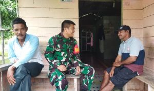 Jalin Kedekatan, Babinsa Serda Nainggolan Kembali Komsos Dengan Warga Binaan Jalin Kedekatan, Babinsa Serda Nainggolan Kembali Komsos Dengan Warga Binaan