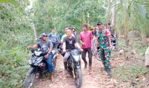 Personil Koramil 06/Serasan Turut Lakukan Pencarian Terhadap Warga Desa Air Nusa Tersesat di Hutan