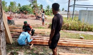 Manunggal TNI Bersama Rakyat, Babinsa Serda Nainggolan Kembali Jalin Komsos
