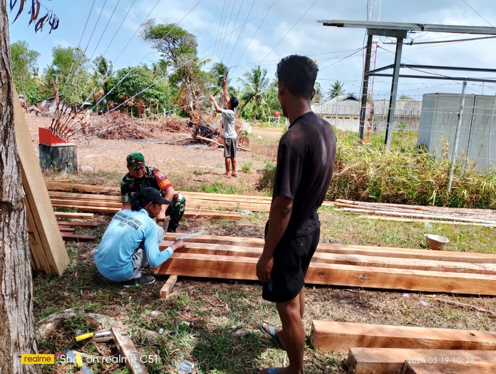 Manunggal TNI Bersama Rakyat, Babinsa Serda Nainggolan Kembali Jalin Komsos