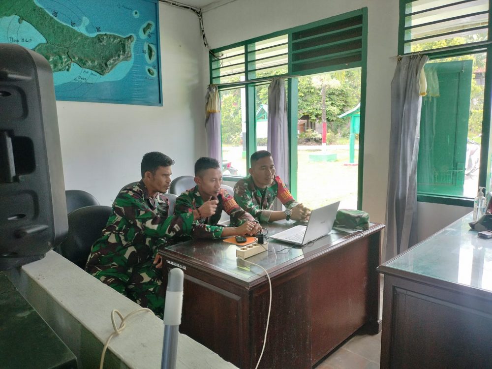 Personil Koramil 06/Serasan Ikuti Zoom Meeting TOT, Gerakan Antisipasi Darurat Pangan Nasional Personil Koramil 06/Serasan Ikuti Zoom Meeting TOT, Gerakan Antisipasi Darurat Pangan Nasional