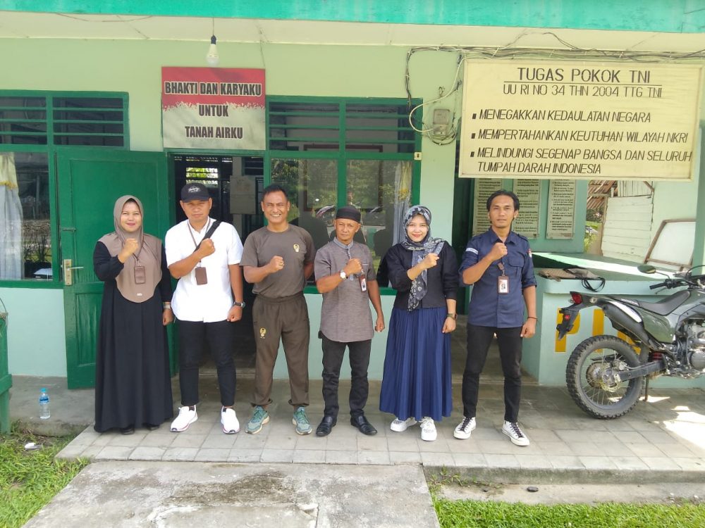 Plh. Danramil 06/Serasan Sambut Baik Kunjungan PPK Kecamatan Serasan Timur Plh. Danramil 06/Serasan Sambut Baik Kunjungan PPK Kecamatan Serasan Timur