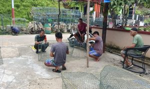 Babinsa Serda Peranginangin Himbau Nelayan Waspada Saat Melaut Babinsa Serda Peranginangin Himbau Nelayan Waspada Saat Melaut