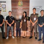Satreskrim Polres Anambas Serahkan Tersangka dan Barang Bukti Kasus Tindak Pidana Pembunuhan Satreskrim Polres Anambas Serahkan Tersangka dan Barang Bukti Kasus Tindak Pidana Pembunuhan