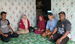 Melalui Zakat dan Infak, SDN 004 Letung Salurkan Sembako Kepada Masyarakat