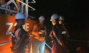 Cuaca Buruk, 2 Orang Nelayan Dilaporkan Patah Kemudi Kapal di Perairan Natuna