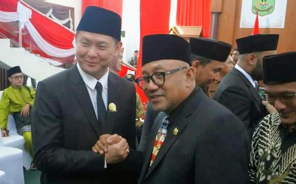 Bakal Calon Walikota, Lis Darmansyah Hadiri Pelantikan Anggota DPRD