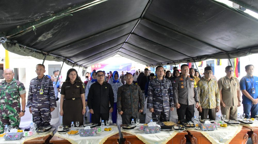 Makan Bergizi Gratis Serentak Di Lantamal & Lanal dalam rangka HUT Ke-79 TNI Angkatan Laut Tahun 2024
