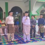 Plh. Danramil 06/Serasan Dampingi Bupati, Lepas Peserta Pawai Peringatan Maulid Nabi Muhammad SAW Plh. Danramil 06/Serasan Dampingi Bupati, Lepas Peserta Pawai Peringatan Maulid Nabi Muhammad SAW