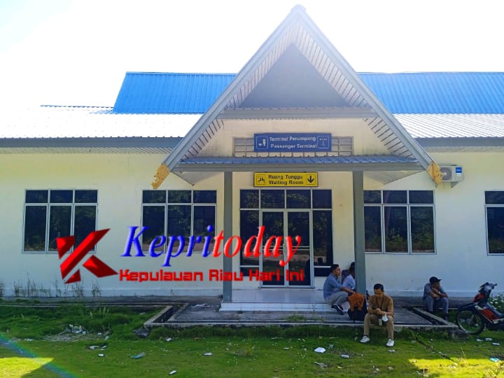 Keluhan Warga Terkait Ruang Tunggu Penumpang Kapal Dapat Respon Dari Dishub Kepri Keluhan Warga Terkait Ruang Tunggu Penumpang Kapal Dapat Respon Dari Dishub Kepri