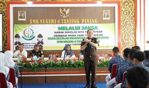 Kejati Kepri Sosialisasikan Edukasi Hukum Pelajar di Tanjungpinang