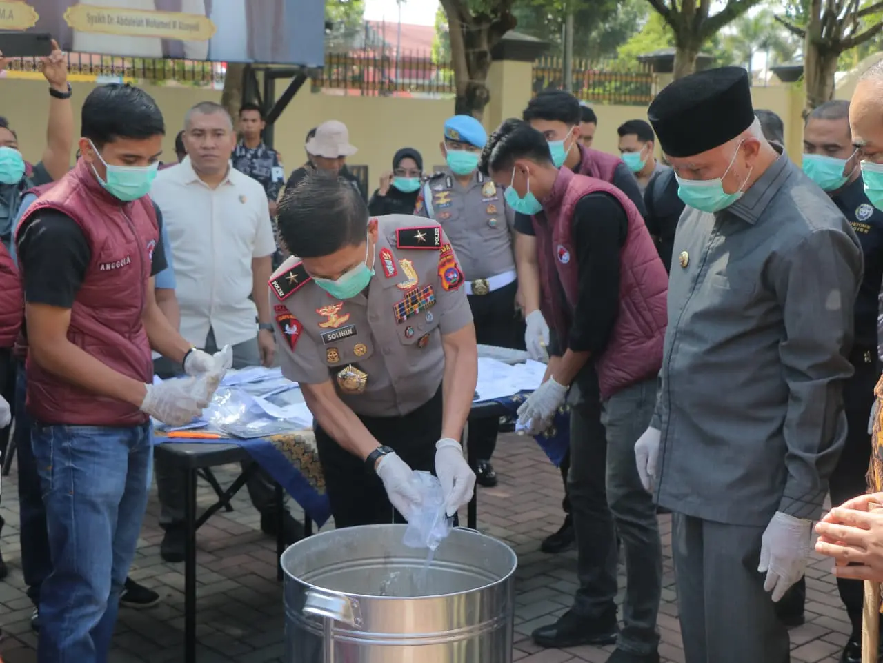 Polda Sumbar Ungkap 6,4 Kg Sabu, 5 Tersangka Dibekuk di Februari